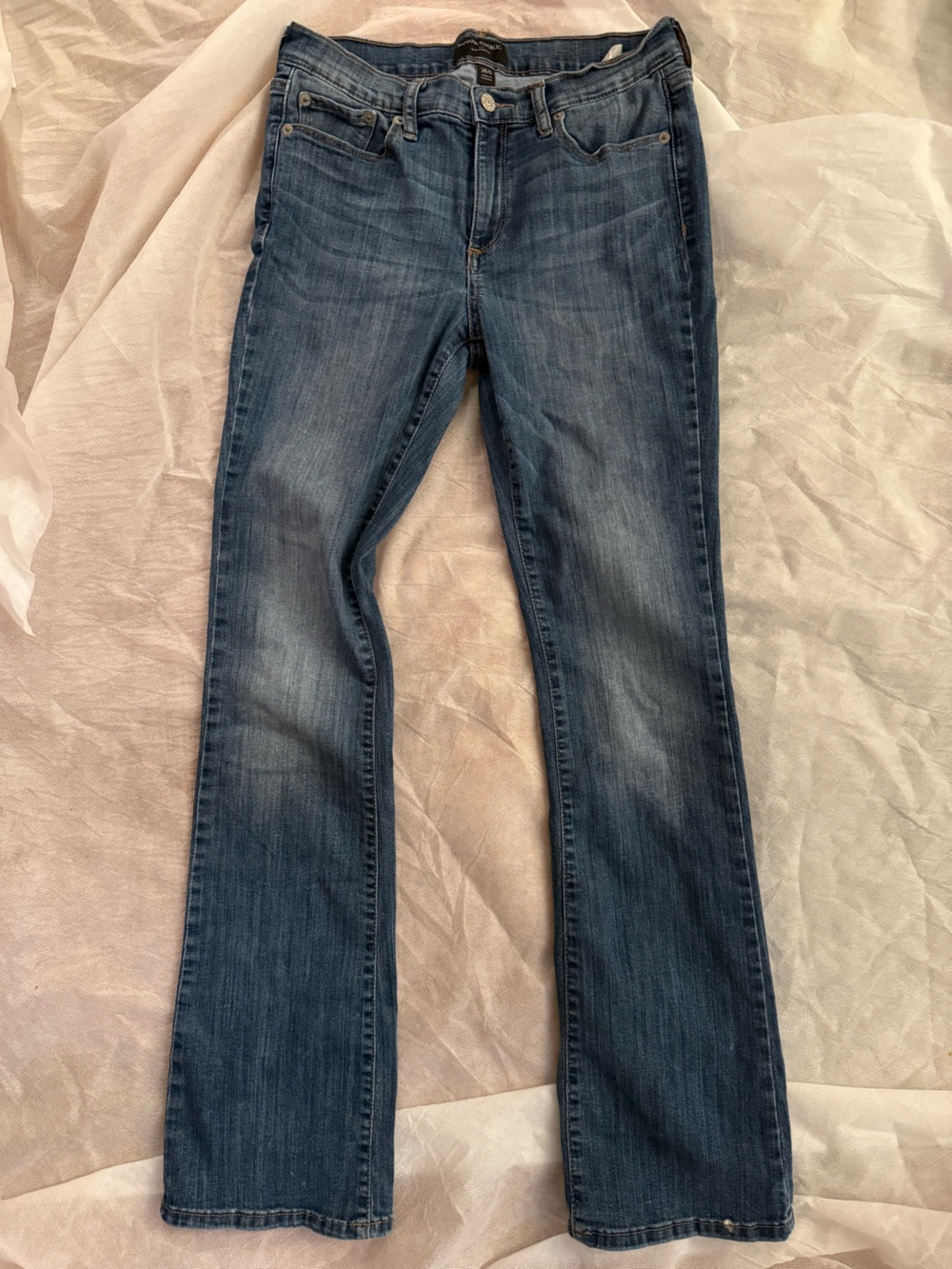 Banana Republic Women’s Mid-Rise Blue Denim Jeans sizes 6